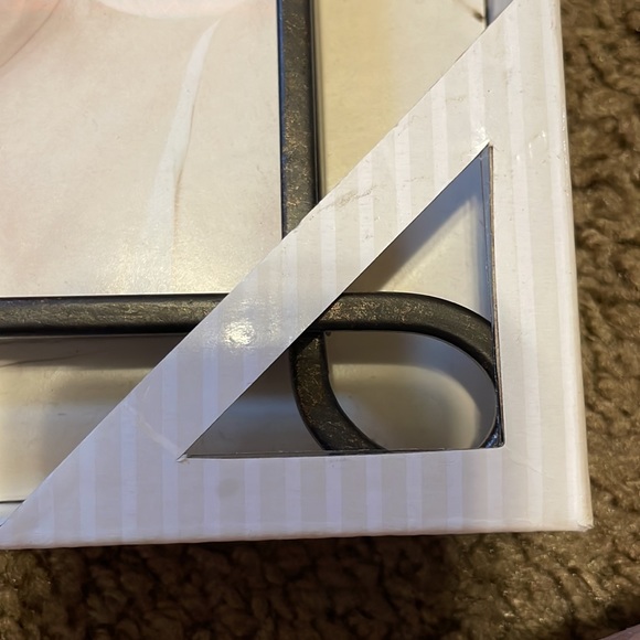 frame - Picture 3 of 4